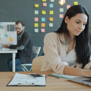 ¿Cuáles son las funciones del departamento de recursos humanos?